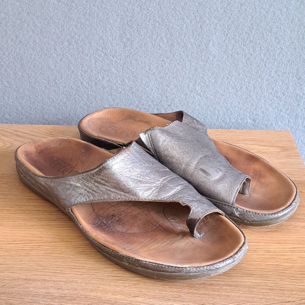 Strive Capri Women UK 7 US 9.5 10 Leather Toe Loop Slide Sandals Anthracite Gray